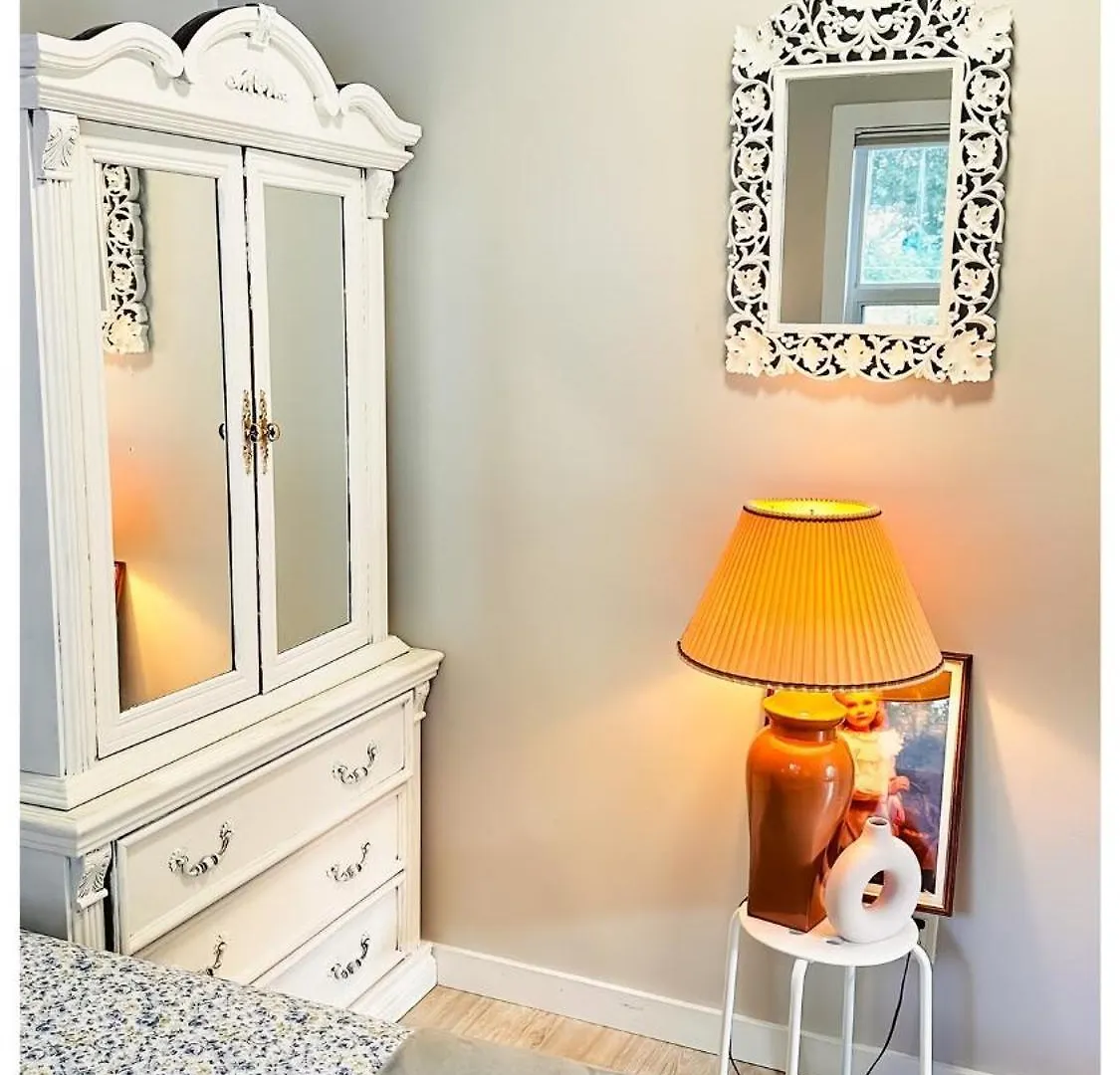 アパート Cozy Private 1Bhk Apt On Main Floor トロント